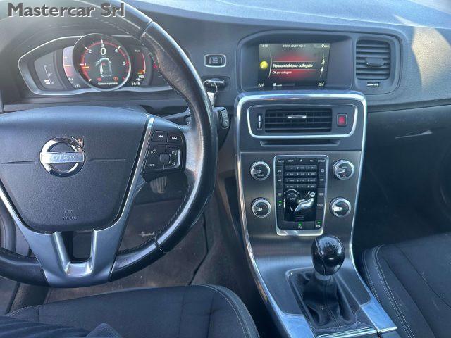 VOLVO V60 V60 I 2014 2.0 d3 Momentum tg. EW148YR