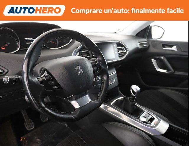 PEUGEOT 3008 BlueHDi 120 S&S Allure