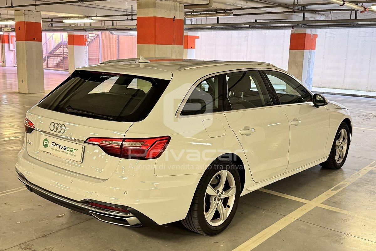 AUDI A4 Avant 35 TFSI S tronic Business Advanced