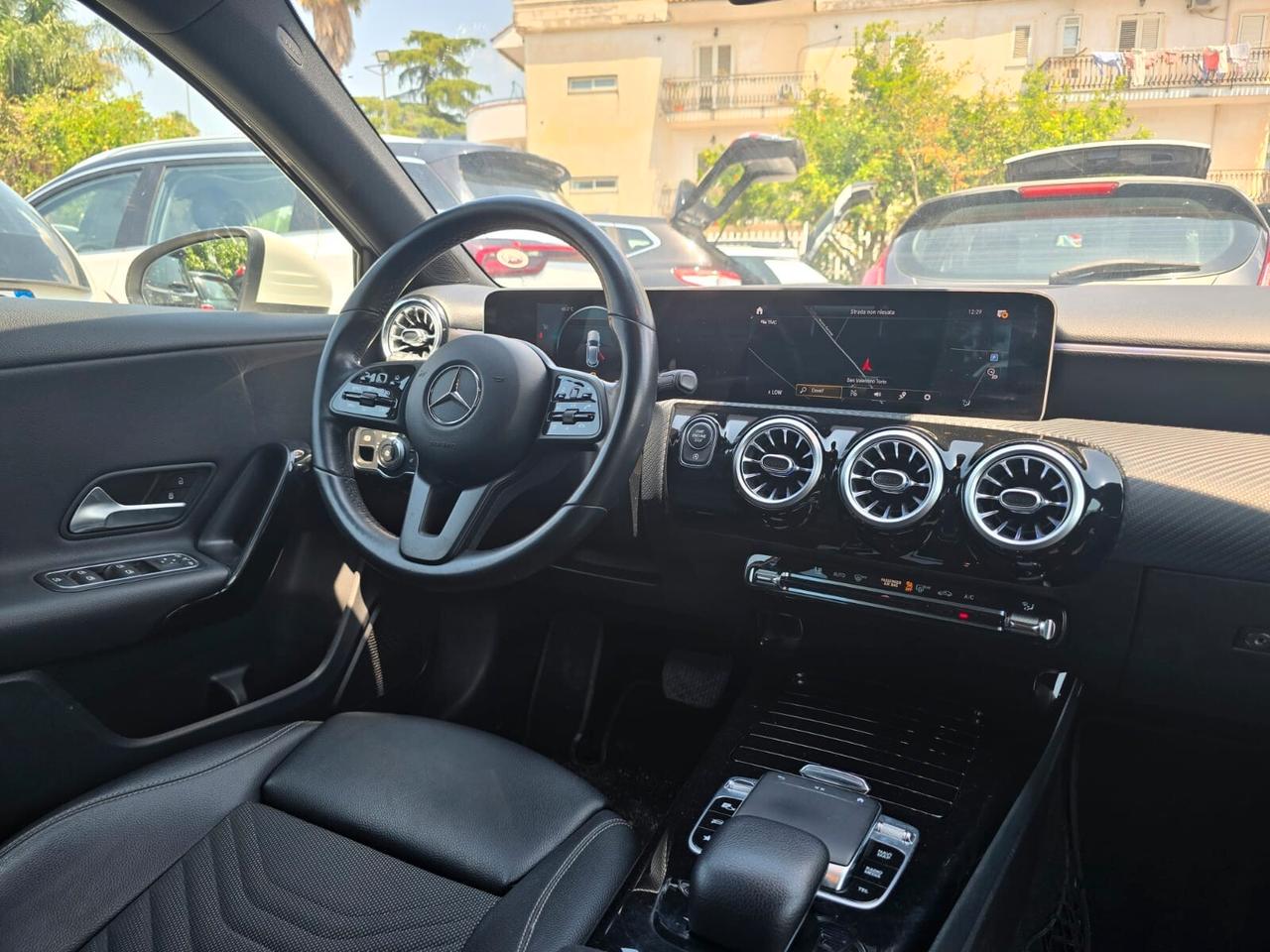 MERCEDES A180CDI 115CV SPORT PACK LUCI