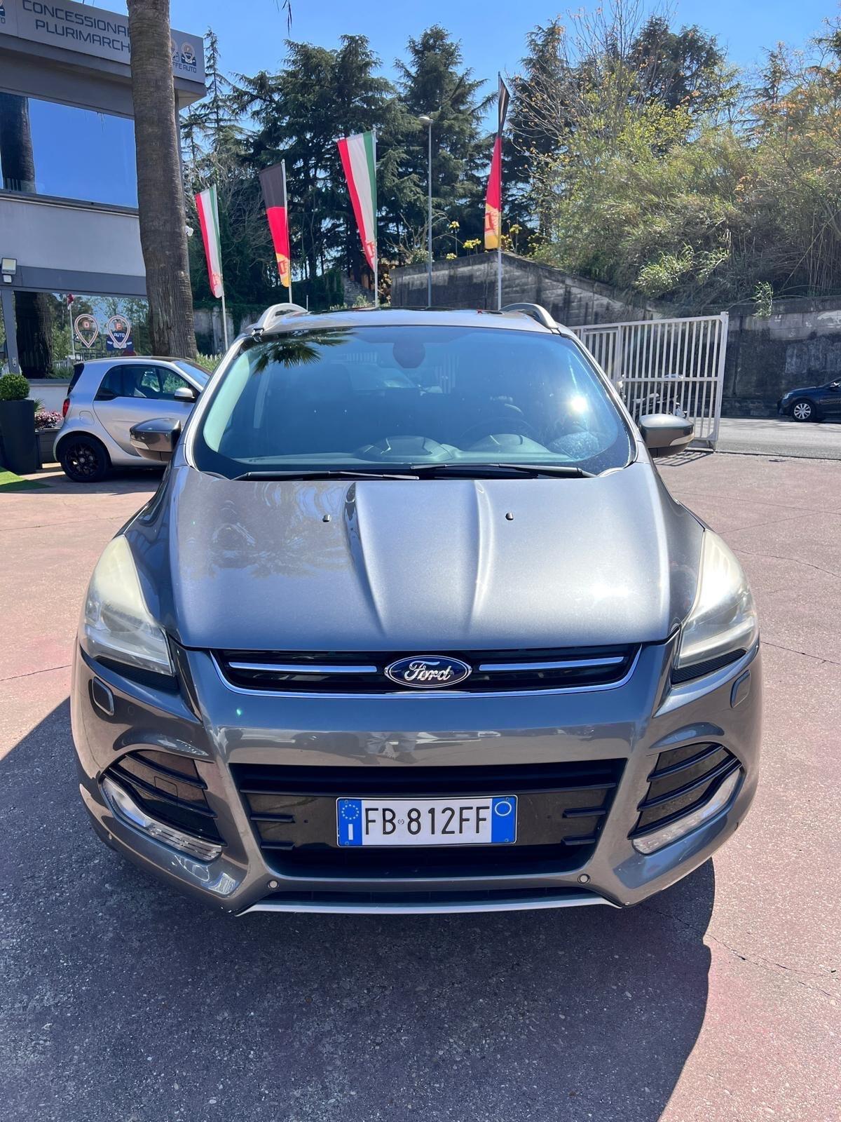 Ford Kuga 2.0 TDCI 140 CV 2WD Titanium