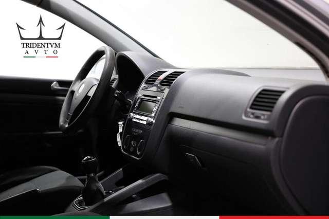 Volkswagen Golf 1.6 fsi Sportline 5p