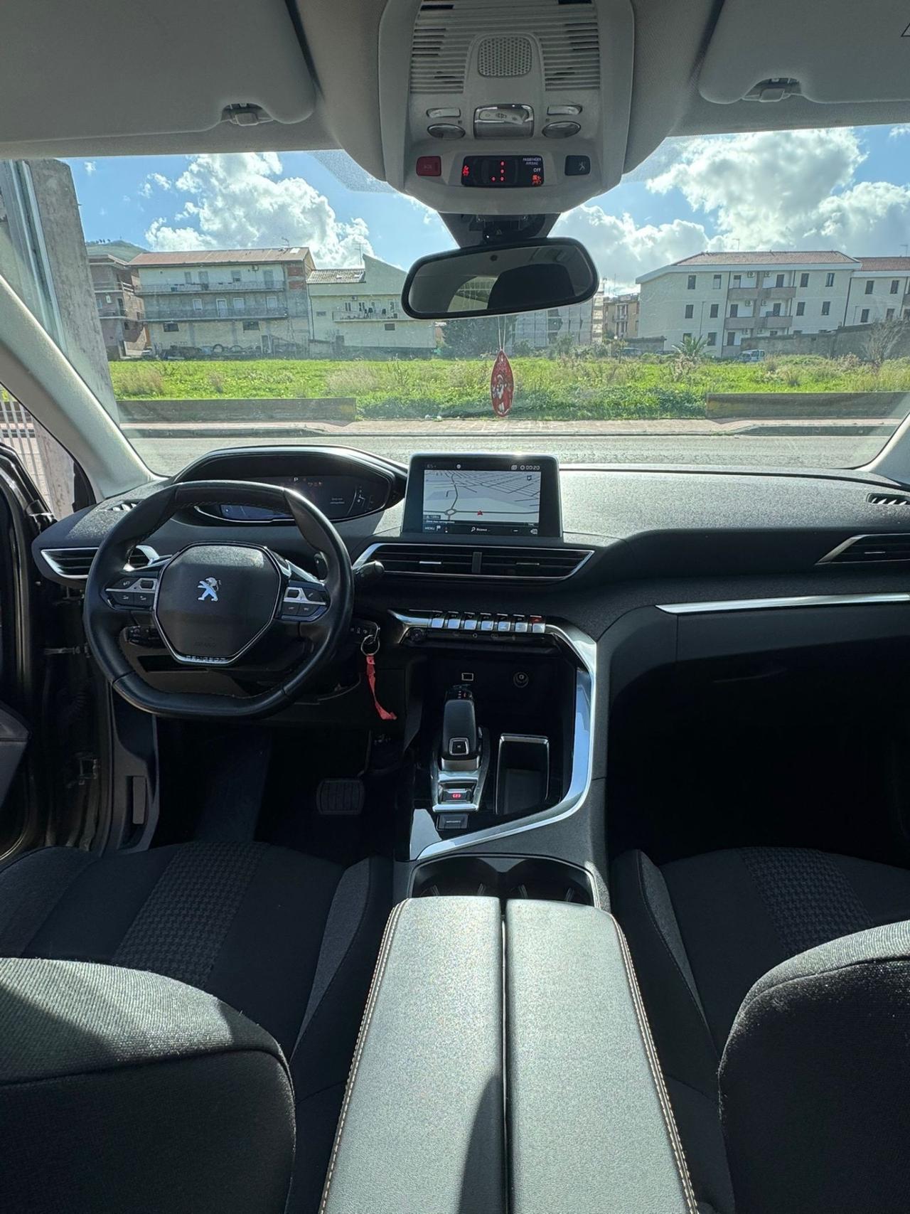 Peugeot 3008 BlueHDi 130 S&S Allure