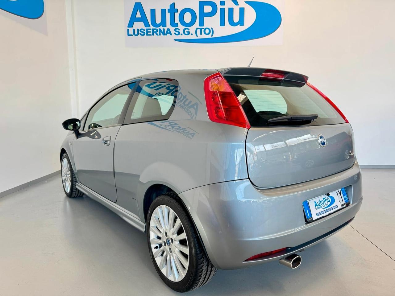 Fiat Grande Punto 1.4 Starjet 16V 3 porte Sport