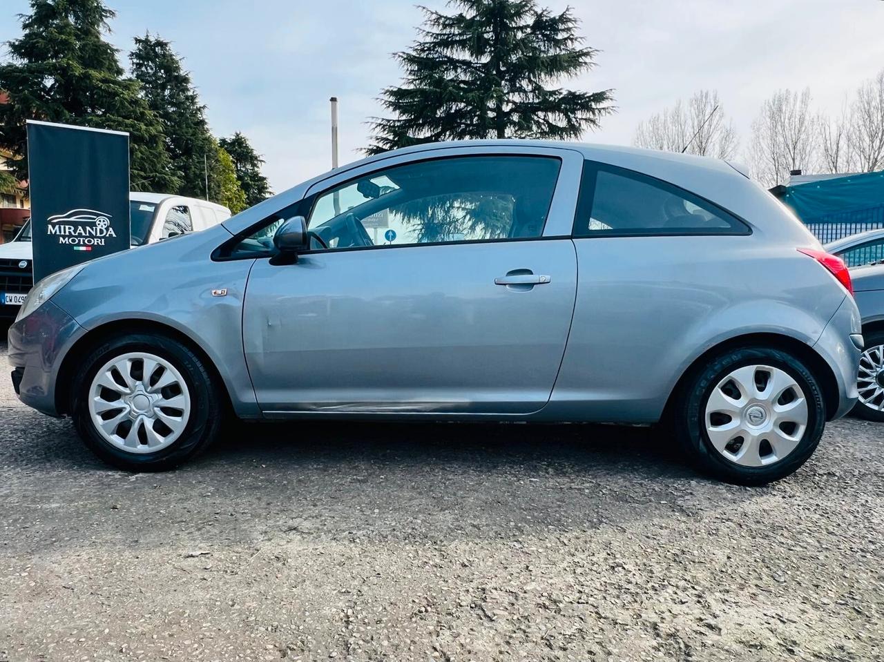 Opel Corsa 1.2 80CV 3 porte GPL-TECH Enjoy