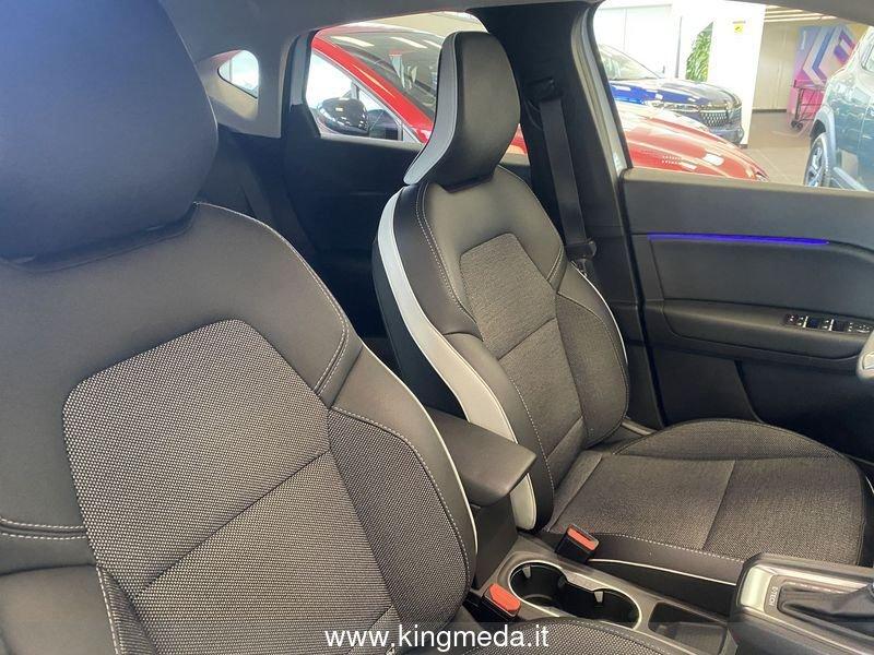 Renault Captur Hybrid E-Tech 145 CV Intens