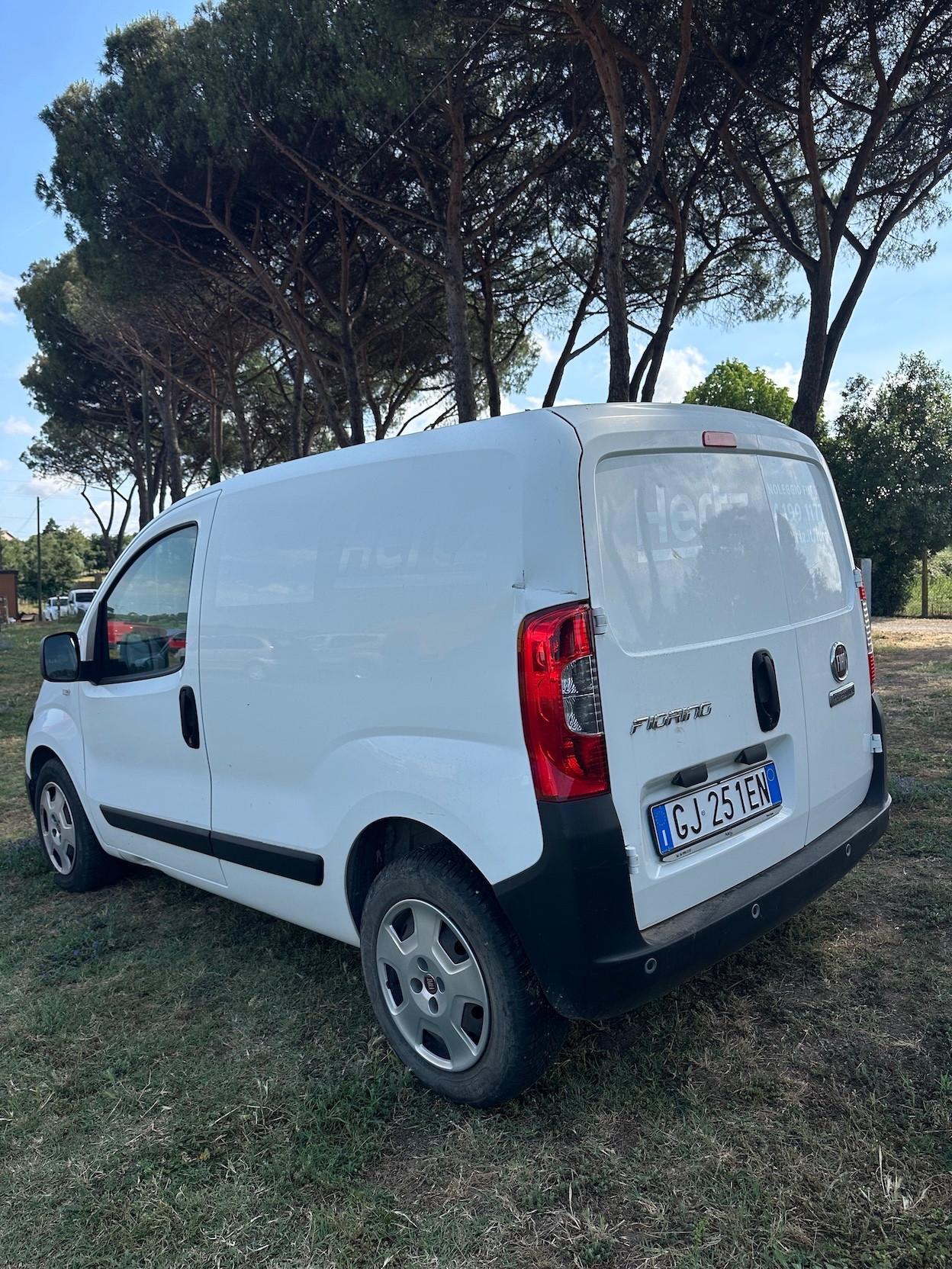FIAT Fiorino 1.3 MJT 95CV APPLE CAR PLAY