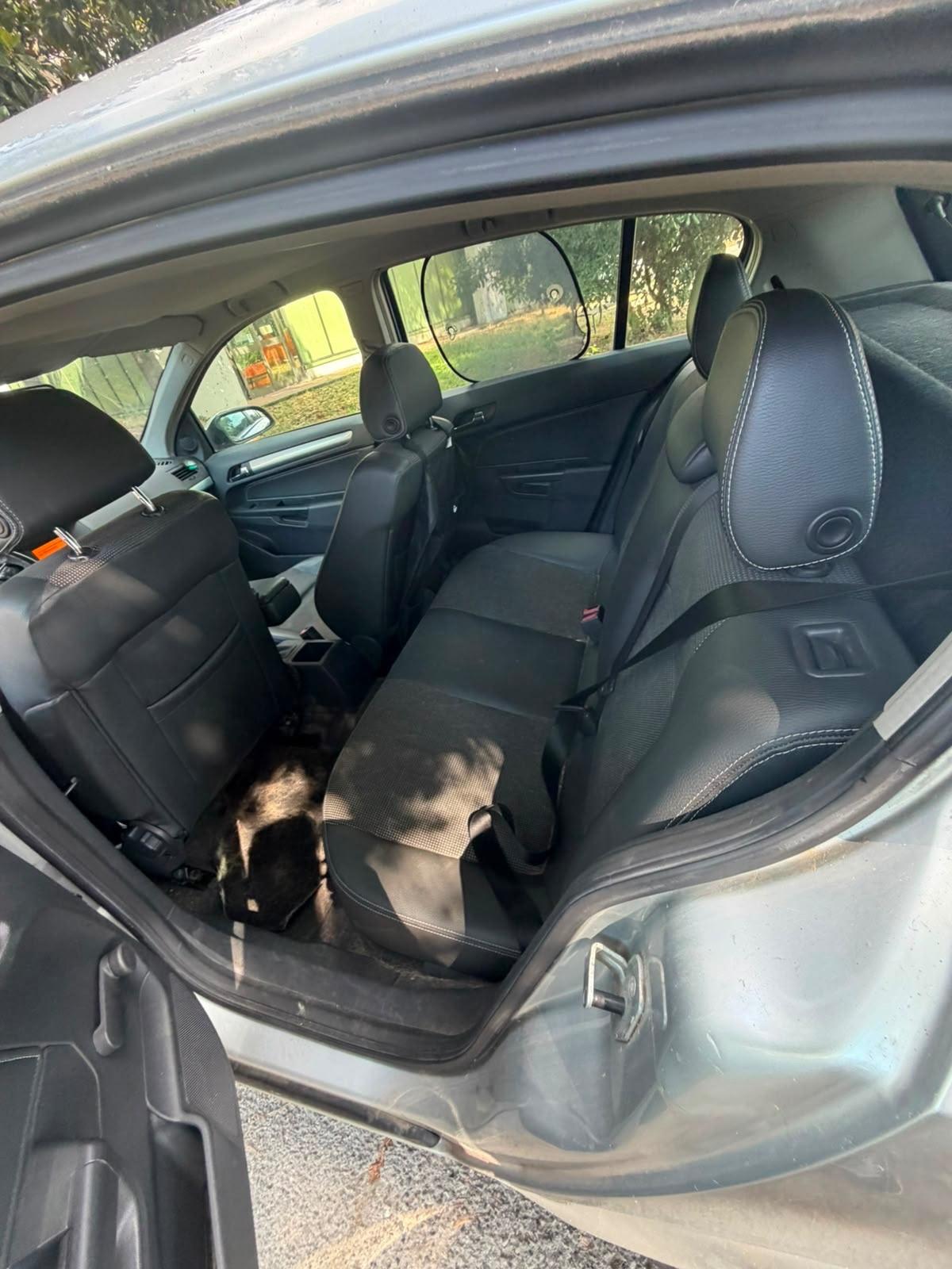Opel Astra 1.7 CDTI 110CV 5 porte Cosmo
