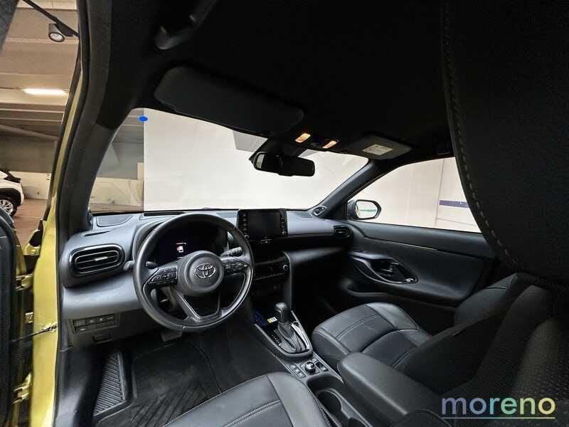 Toyota Yaris Cross 1.5h Premiere awd-i 116cv e-cvt