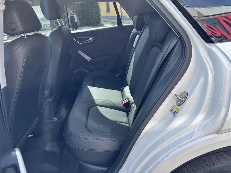 Audi Q2 30 1.0 tfsi Admired TETTO-NAVI-CAM-18"