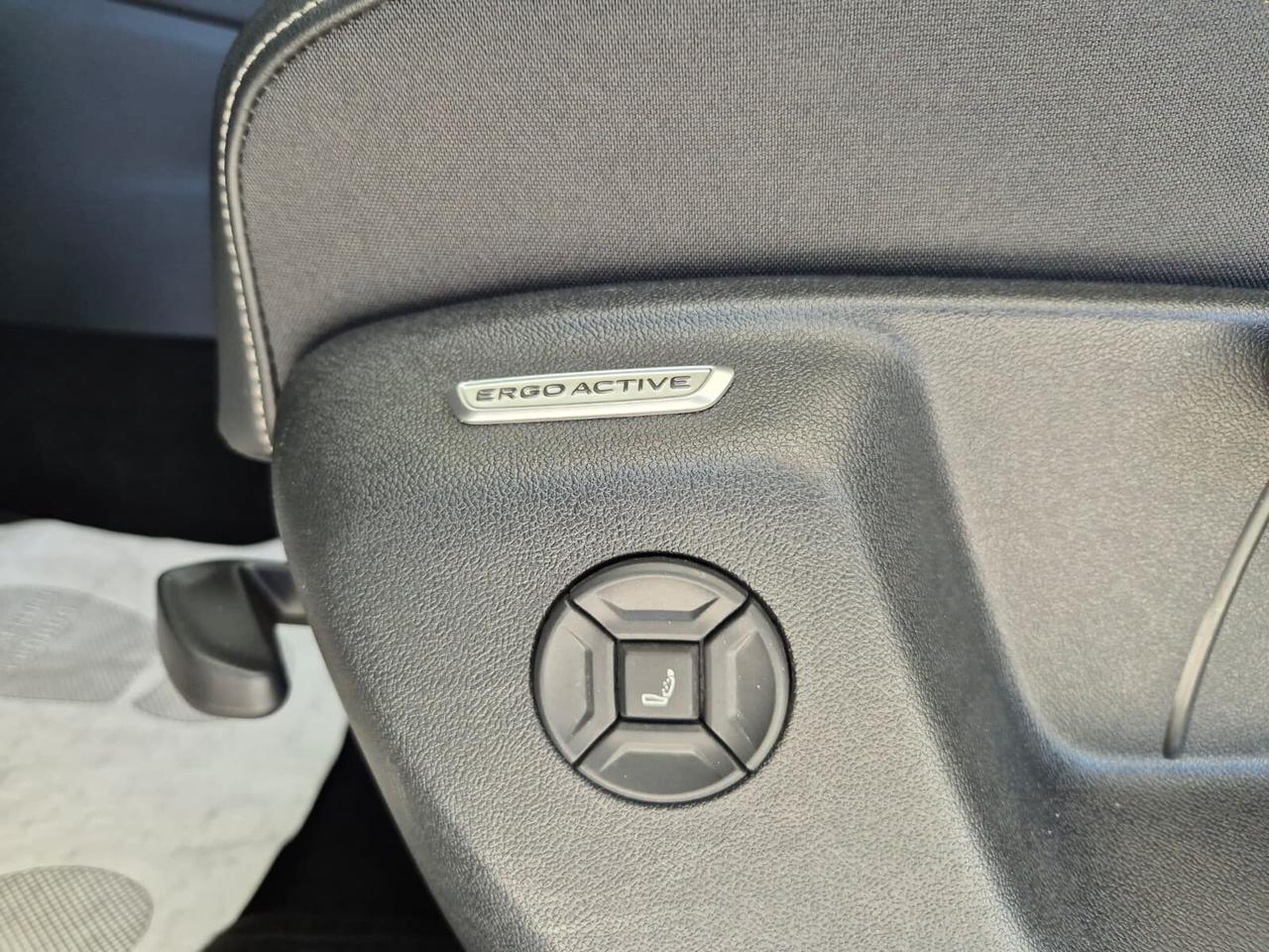 Volkswagen Tiguan R-Line TDI 150 CV DSG