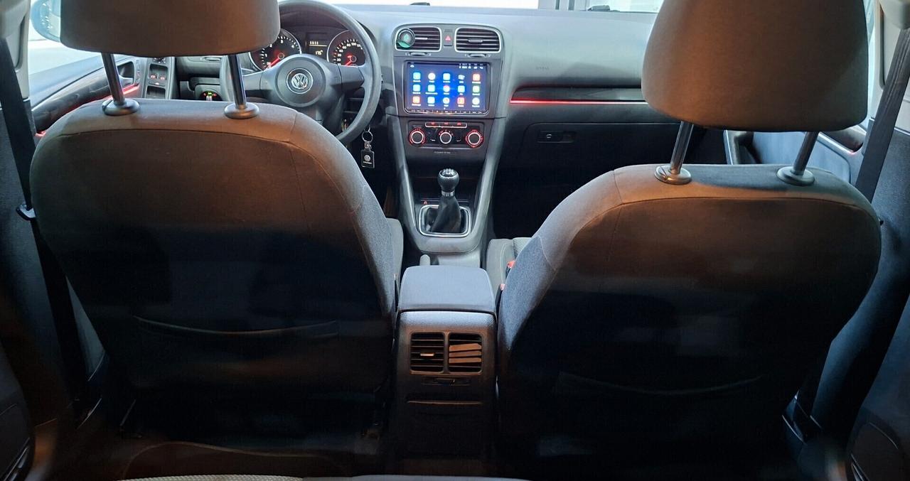 Volkswagen Golf 6 1.6 TDI Highline BlueMotion