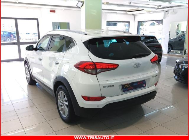 HYUNDAI Tucson 1.7 CRDI Xpossible (LUCI LED+NAVI)