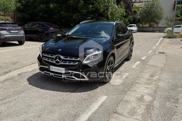 MERCEDES GLA 200 d Automatic Sport