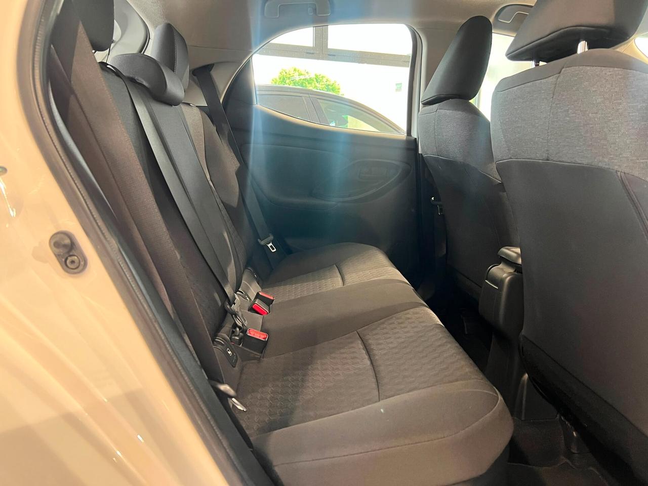 Toyota Yaris 1.5 Hybrid 5 porte Trend