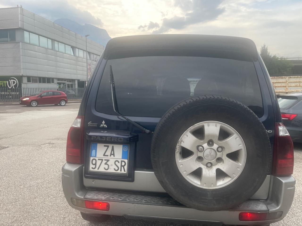 Mitsubishi Pajero 3.2 16V DI-D 3p.