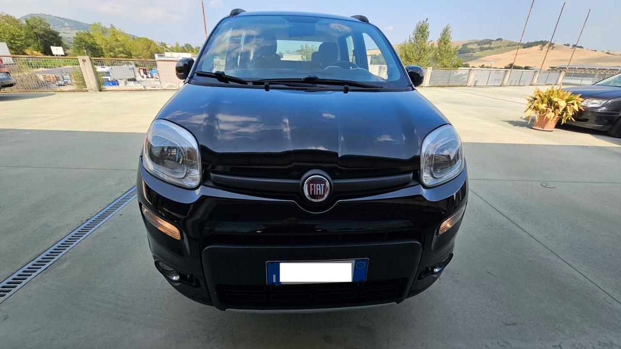 Fiat Panda 0.9 TwinAir Turbo Natural Power Trekking