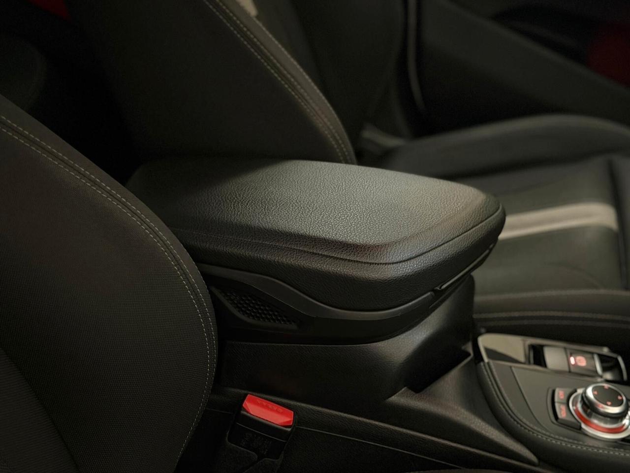 Bmw X1 sDrive18i Sport