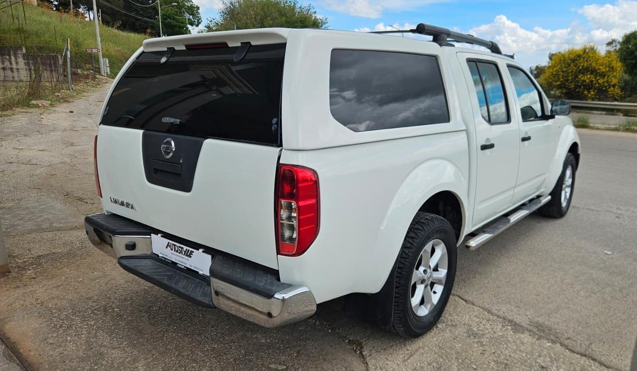 Nissan Navara 2.5 dCi 171CV 4 porte Double Cab LE