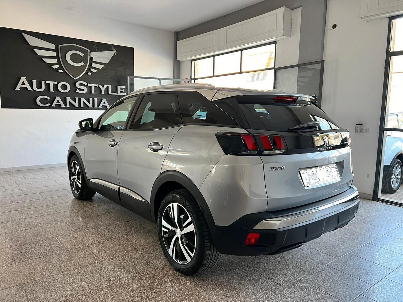 Peugeot 3008 BlueHDi 130 S&S Allure