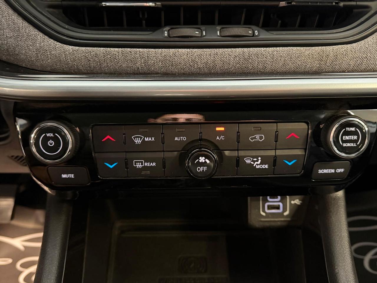 JEEP COMPASS 1.6 MJT LONGITUDE 130CV PELLE NAVI CAM ANNO 2021