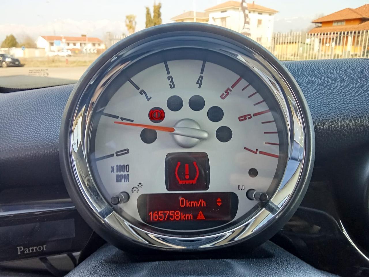 Mini 1.6 16V Cooper D 112cv