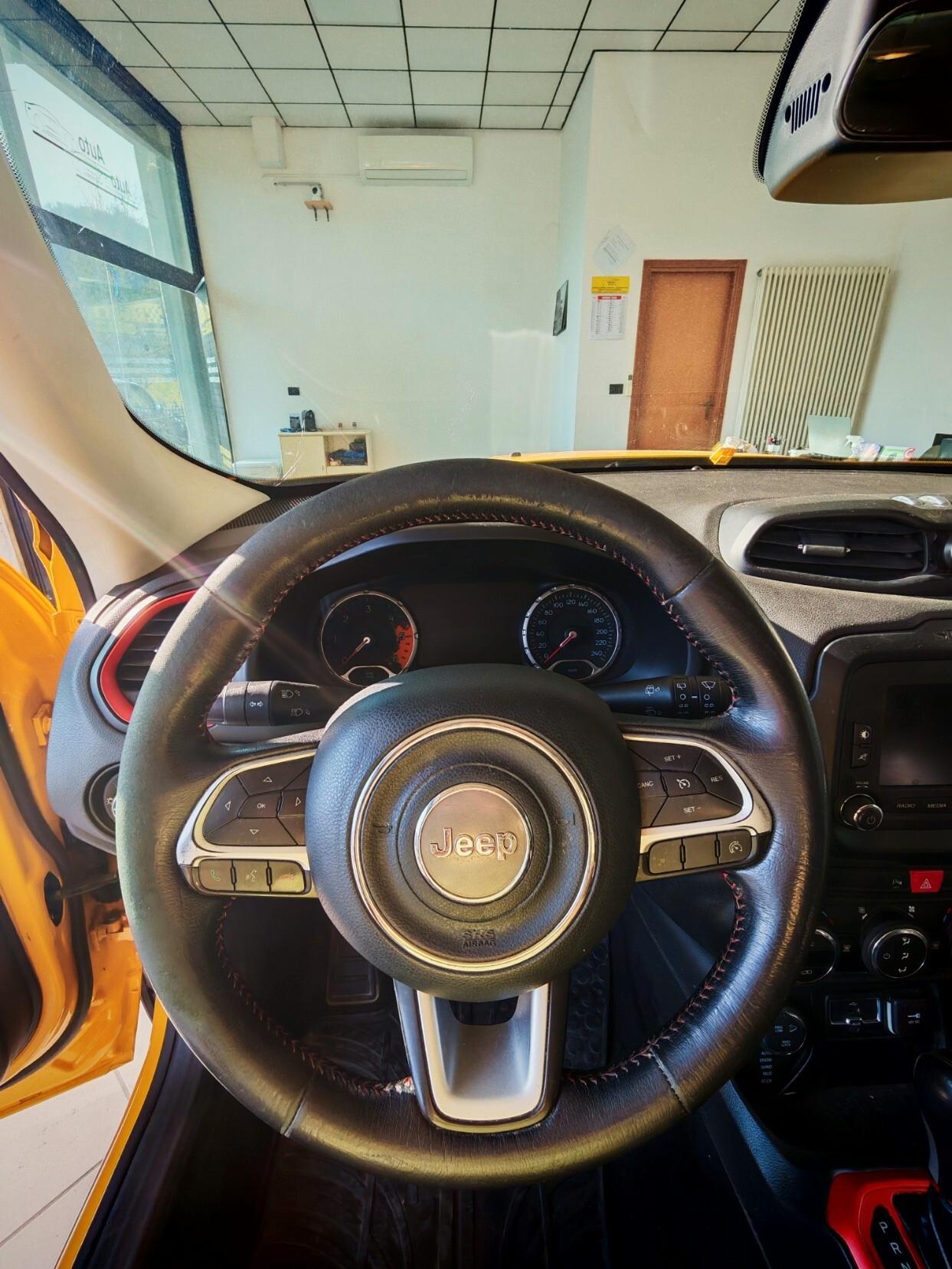 Jeep Renegade 2.0 Mjt 170CV 4WD Active Drive Low Trailhawk