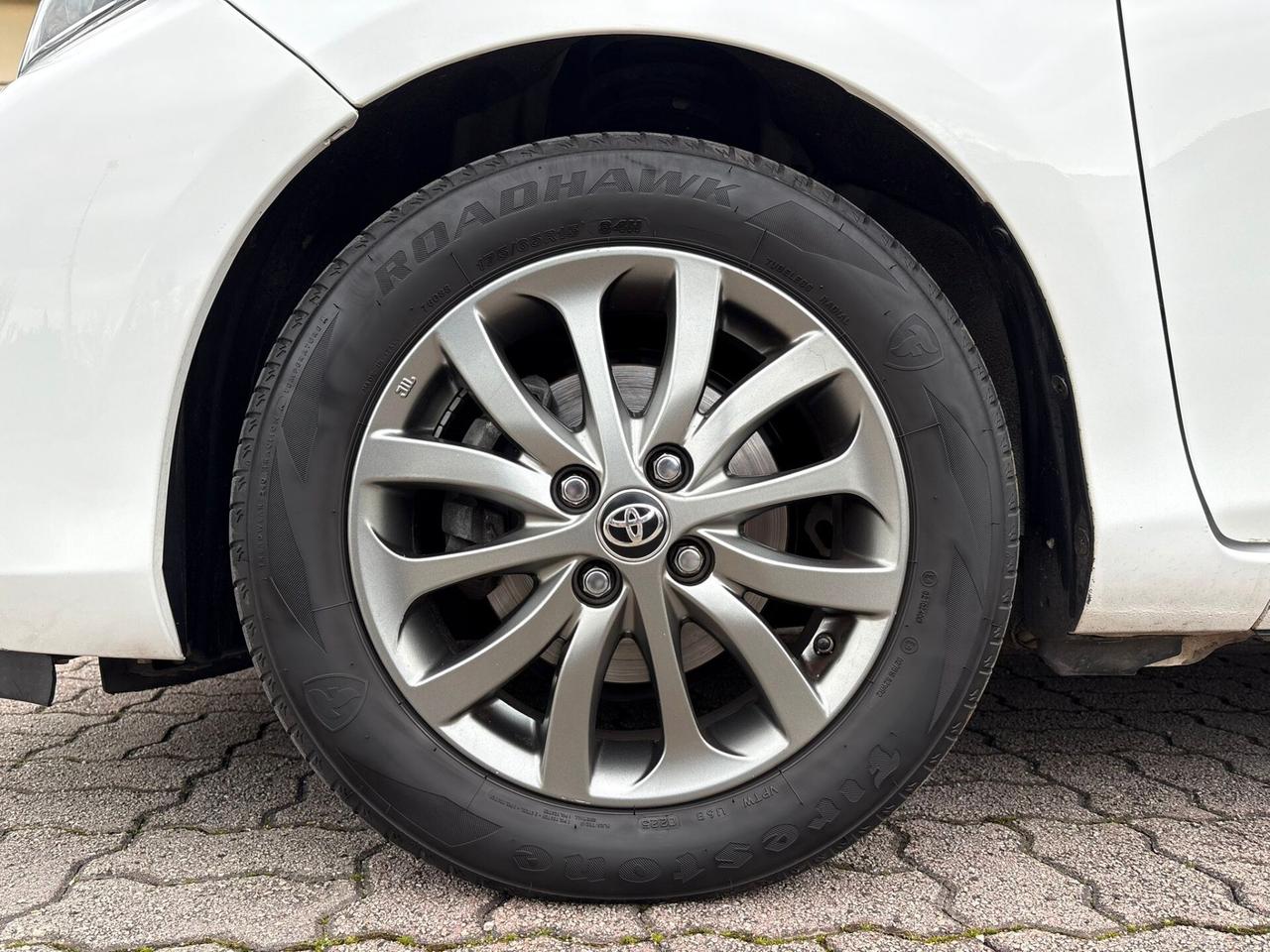 TOYOTA YARIS 5/P 1.4 D4D TAGLIANDATA SI NEOPAT.