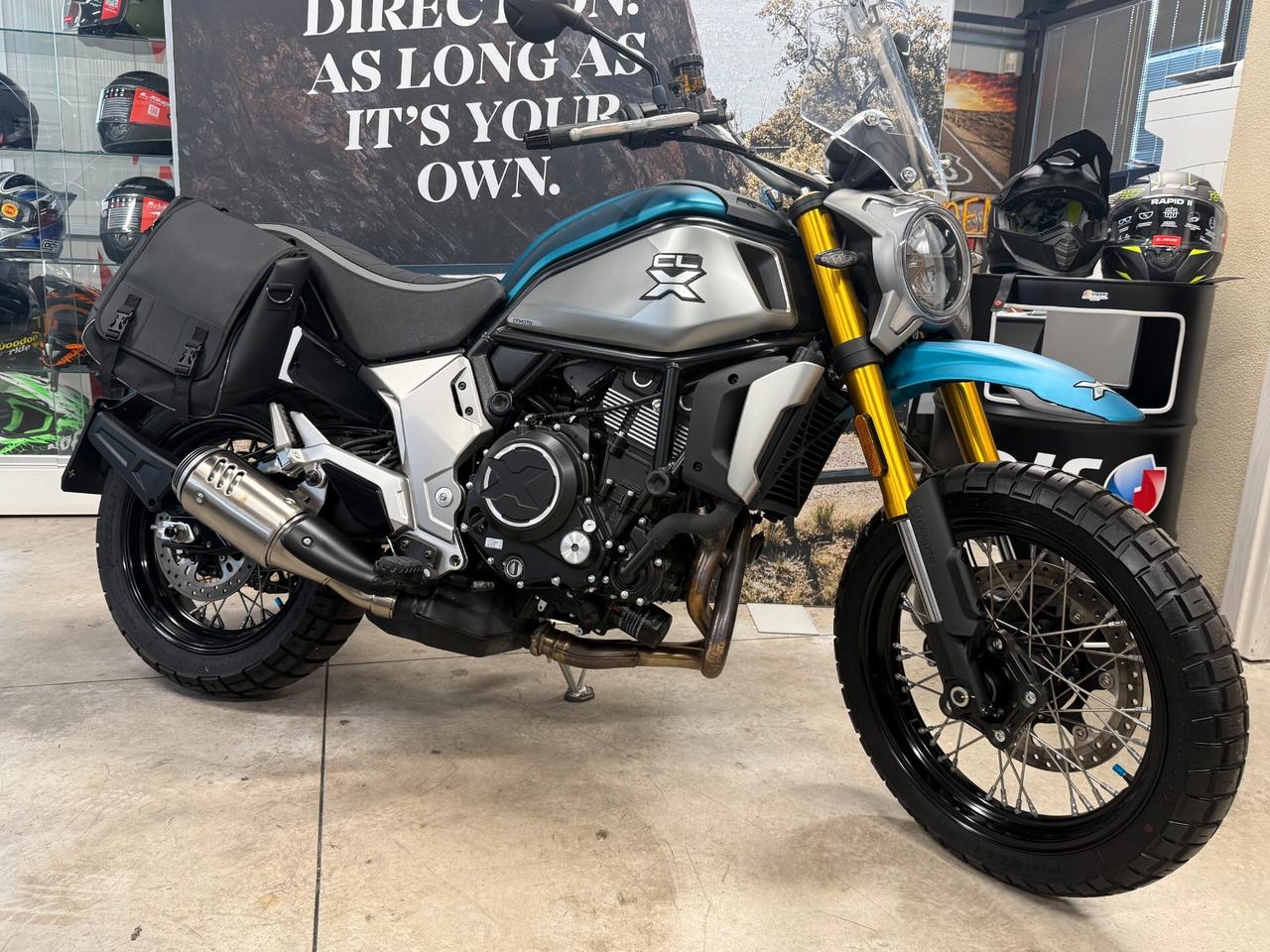 Cf Moto 700CL-X- KM 1800