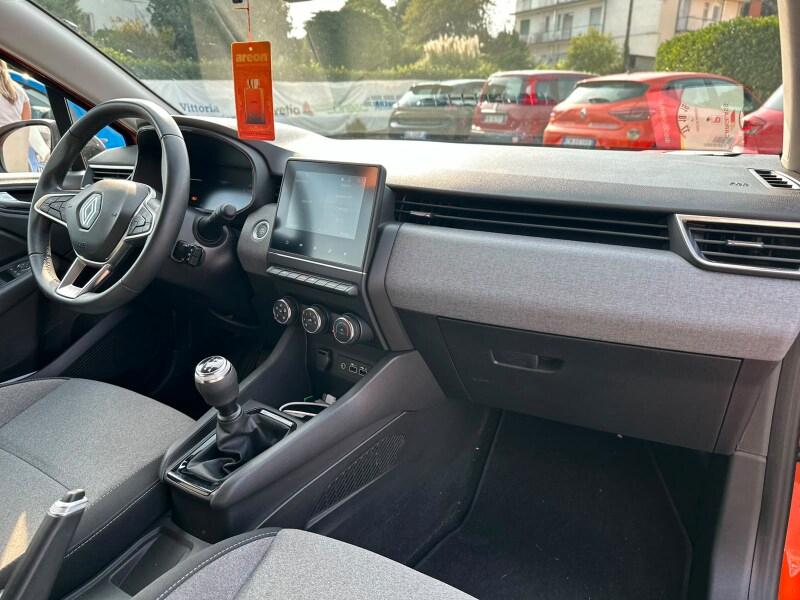 RENAULT Clio 5ª serie Clio SCe 65 CV 5 porte E...