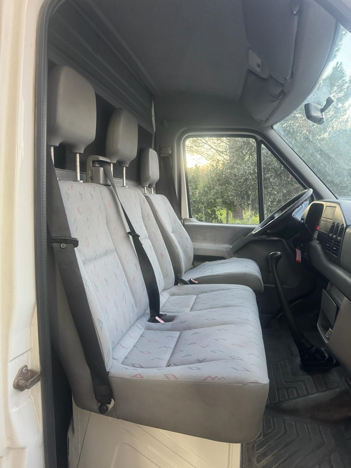 Volkswagen VW LT 28 2.5 TDI Diesel 109 CV / 80 kW