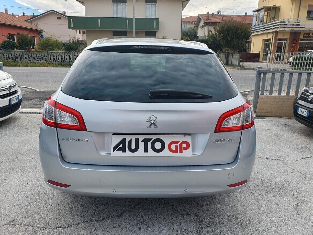 Peugeot 508 2.0 HDi 140CV SW tetto Neop 2014