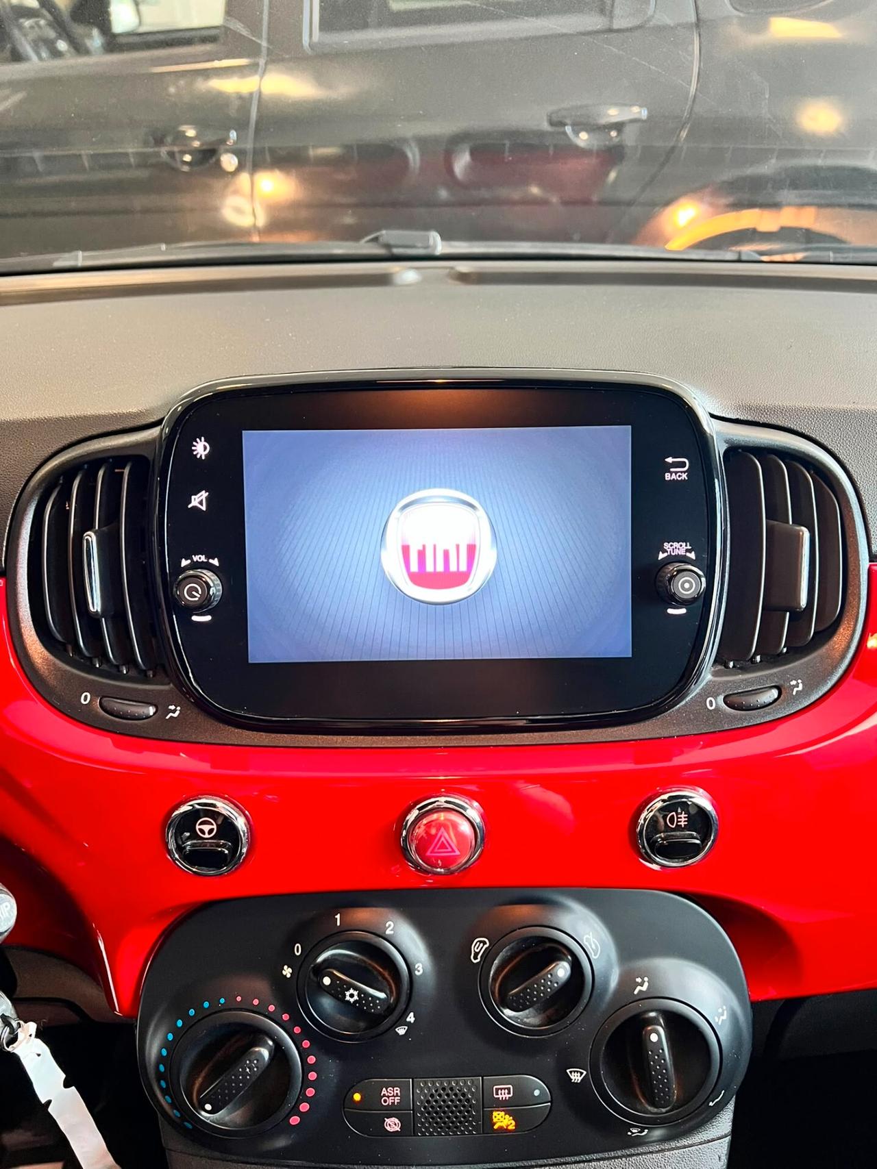 Fiat 500 HYBRID