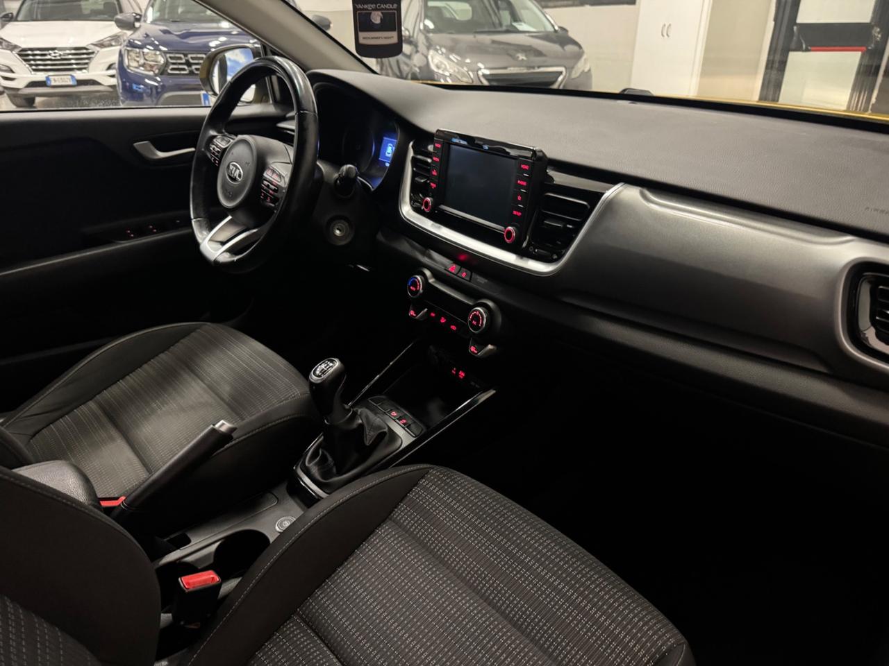 Kia Stonic 1.4 benz/EcoGPL full