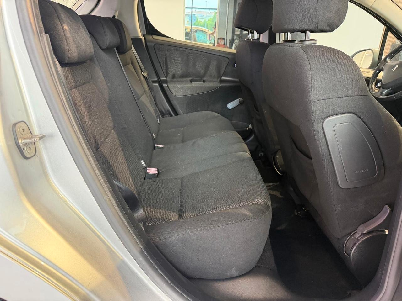 Peugeot 207 1.4 5p. OK NEOPATENTATI