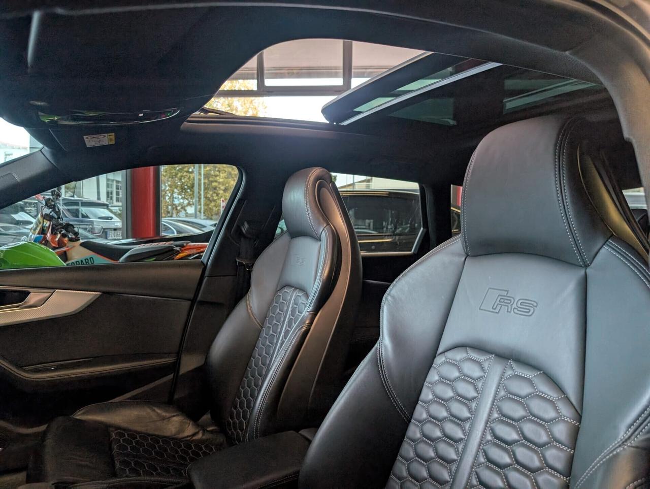 Audi A4 RS V 2019 Avant 2.9 tfsi quattro 450cv tiptronic