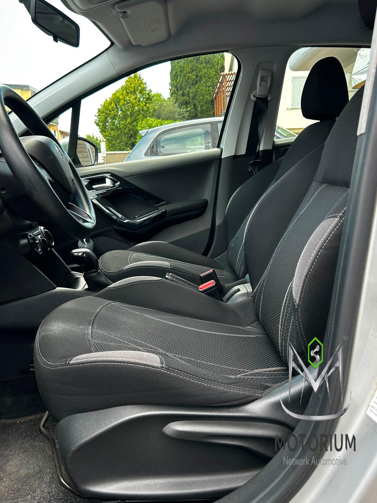 Peugeot 208 ACCESS 1.2 VTI 82CV