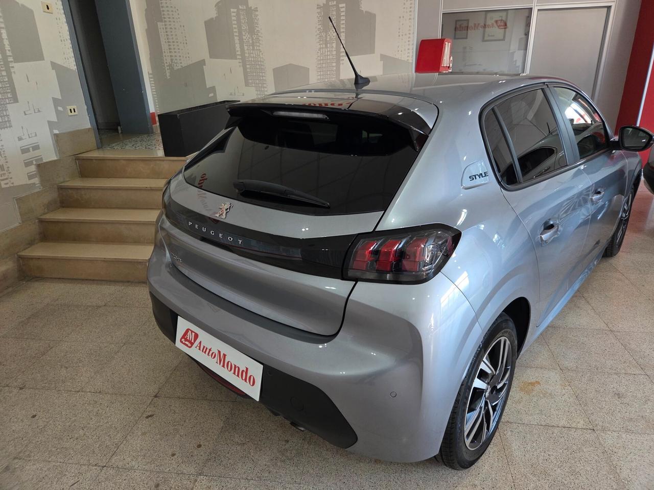 Peugeot 208 PureTech 75 Stop&Start 5 porte STYLE