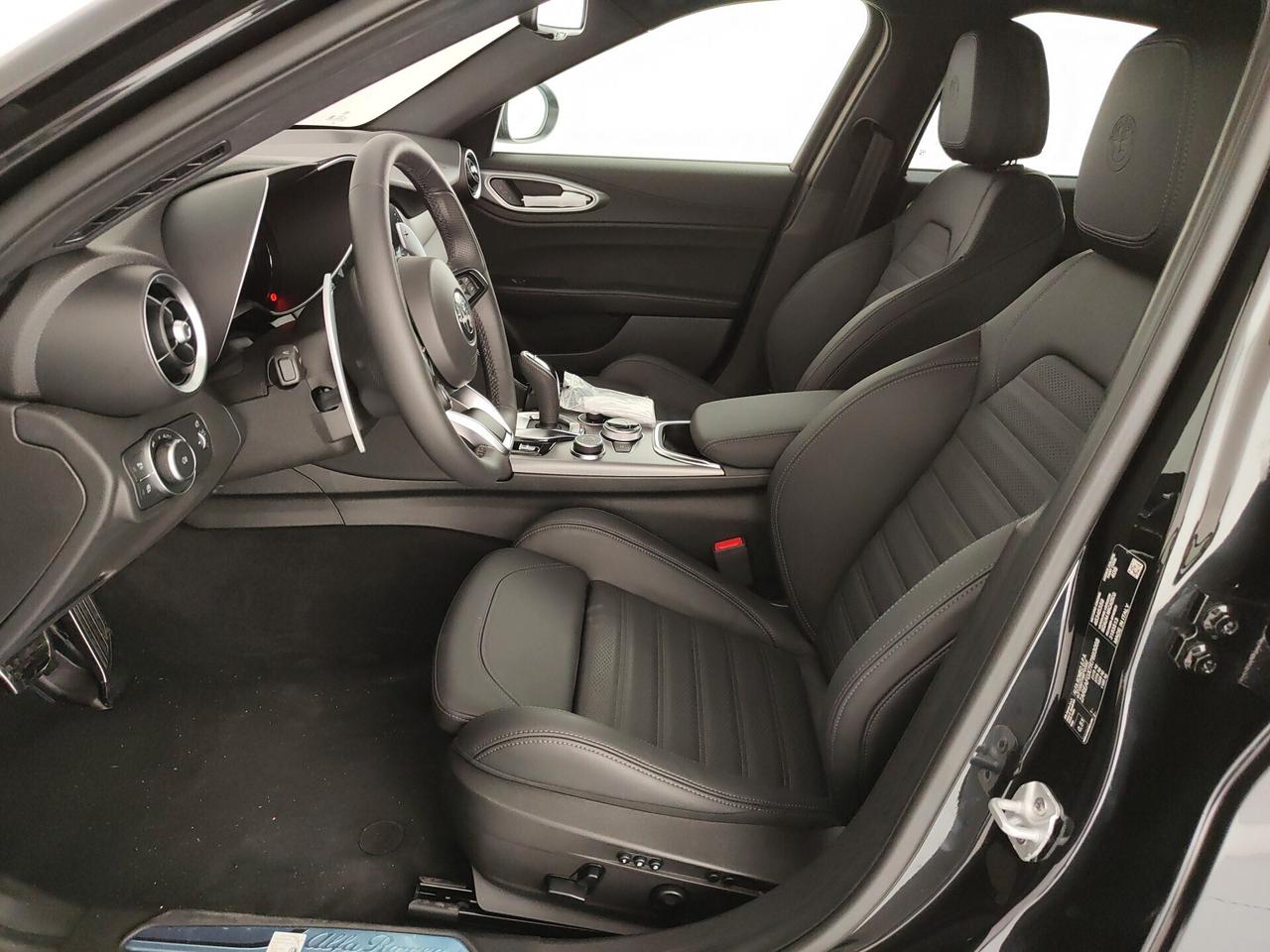 Alfa Romeo Giulia 2.2 Turbodiesel 210 CV AT8 AWD Q4 Veloce