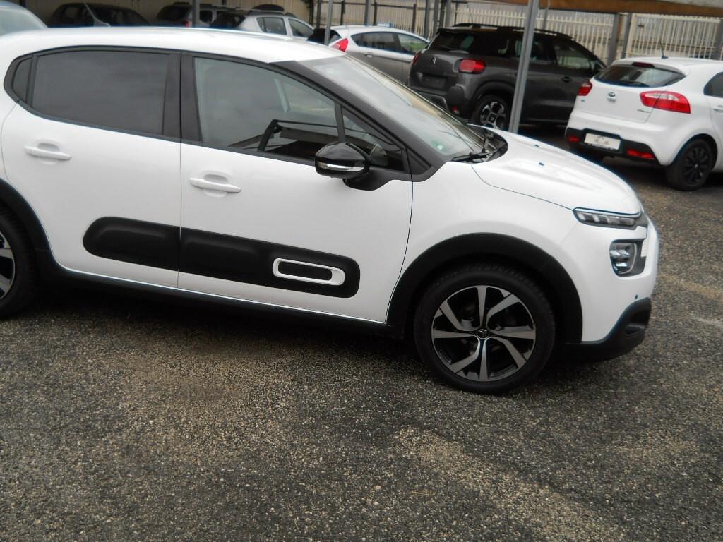 CITROEN C3 Blue 1.5 CC 75 CV HDi 100 S&S Shine Pack FULLL