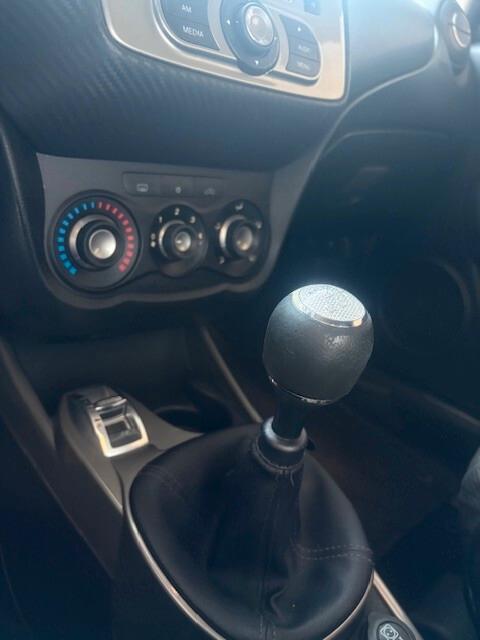 Alfa Romeo MiTo 1.3 JTDm-2 95 CV S&S Distinctive
