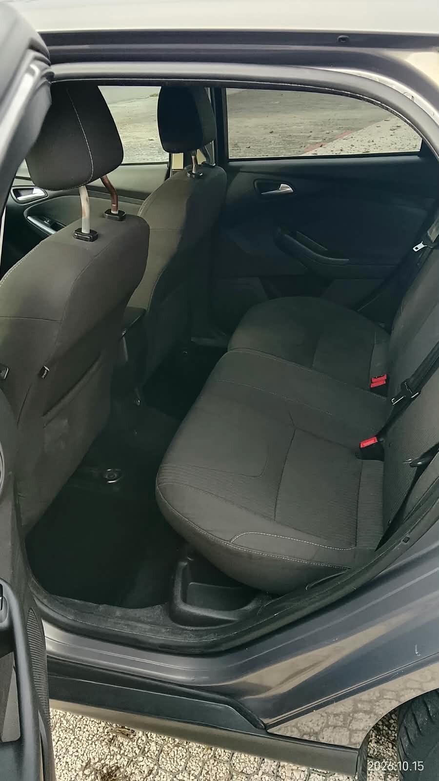 Ford Focus 1.6 120 CV GPL SW Titanium