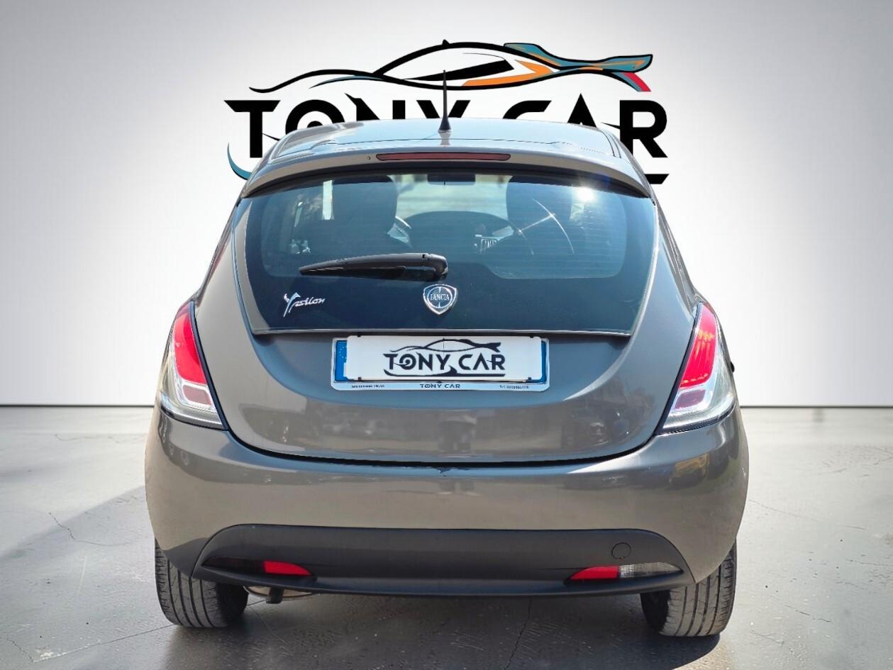 LANCIA YPSILON 1.2 GPL - 2011