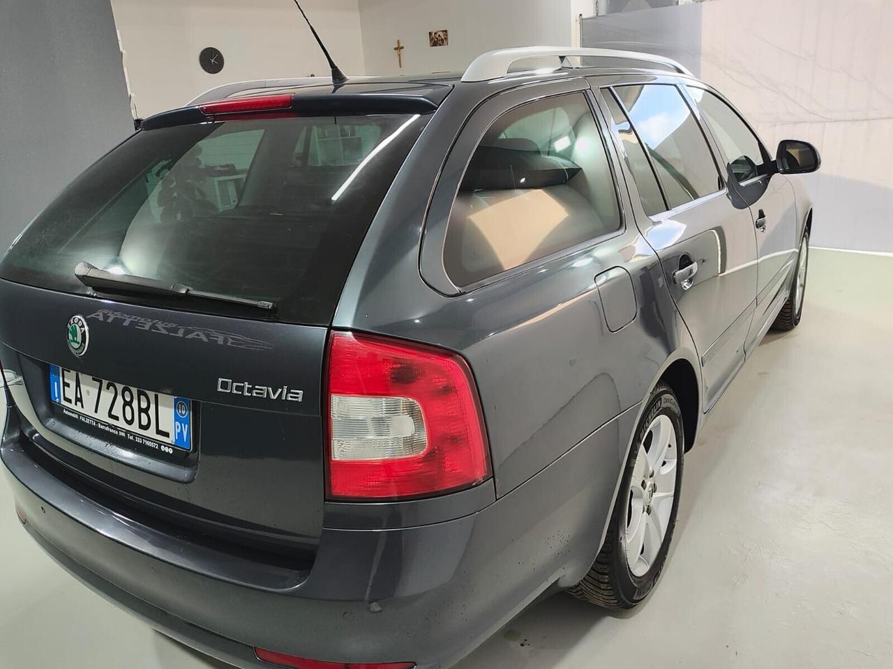 Skoda Octavia 1.6 TDI full optional permuto