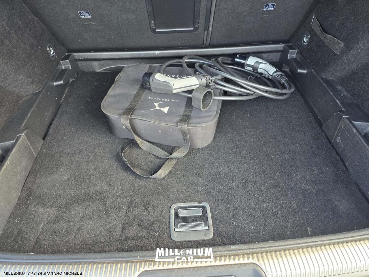 DS7 BENZINA 1.6 HYBRID 2021 KM 49000