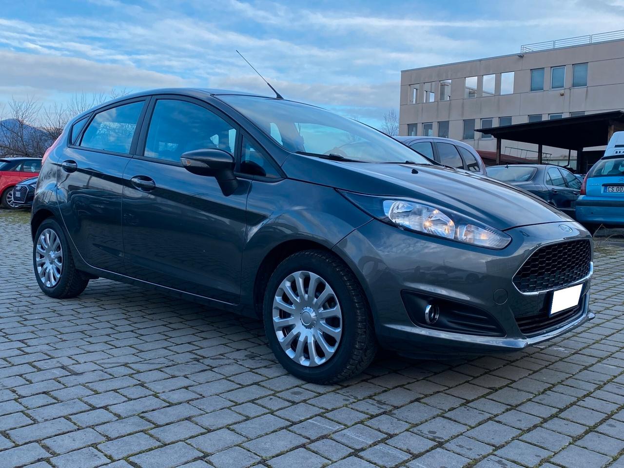 Ford Fiesta 1.5 TDCi 75CV 5 porte Titanium