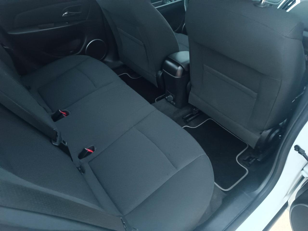 Chevrolet Cruze 1.8 5 porte LT GPL