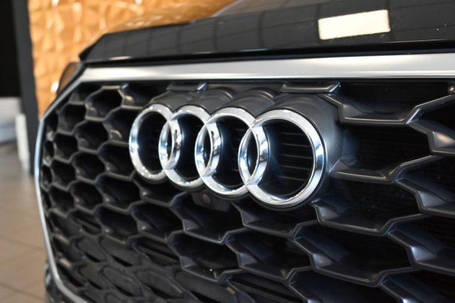 AUDI Q3 SPB 45TFSI e S-TR.BUSINESS PLUS PLUG-IN RADAR FULL