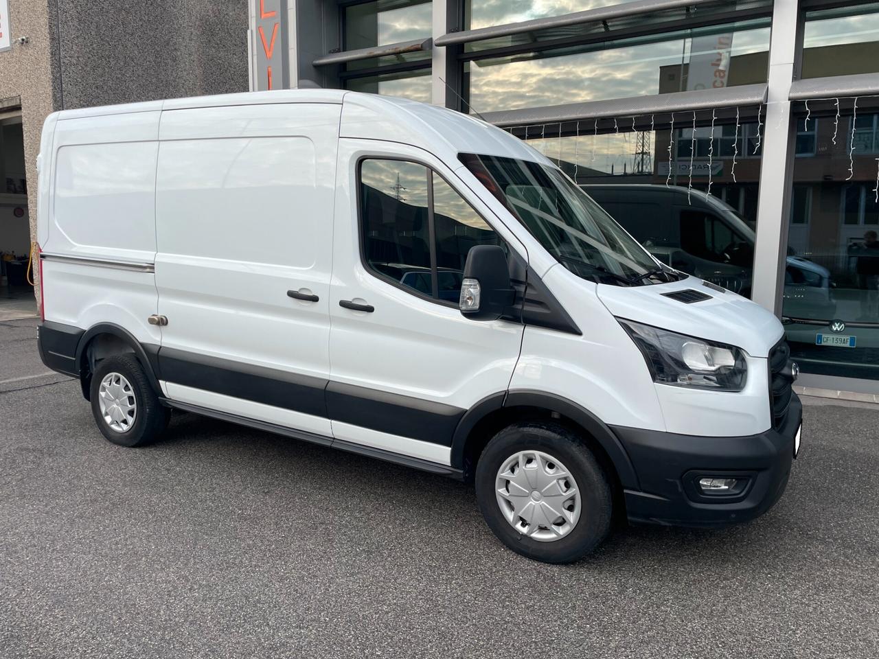 Ford Transit 350 2.0TDCi EcoBlue MHEV 130CV L2H2 Trend