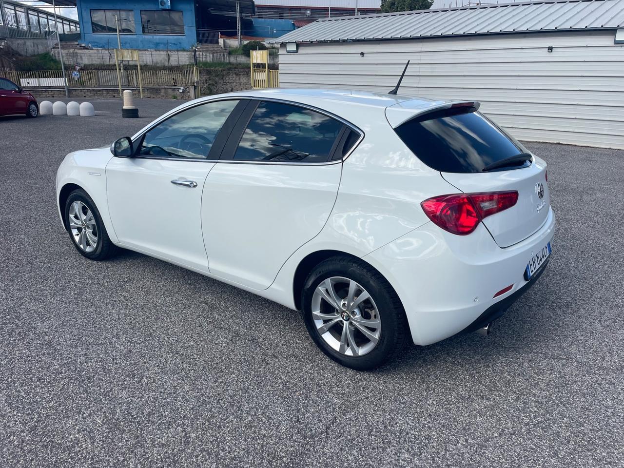 Alfa Romeo Giulietta 1.6 JTDm-2 105 CV Distinctive GARANZIA